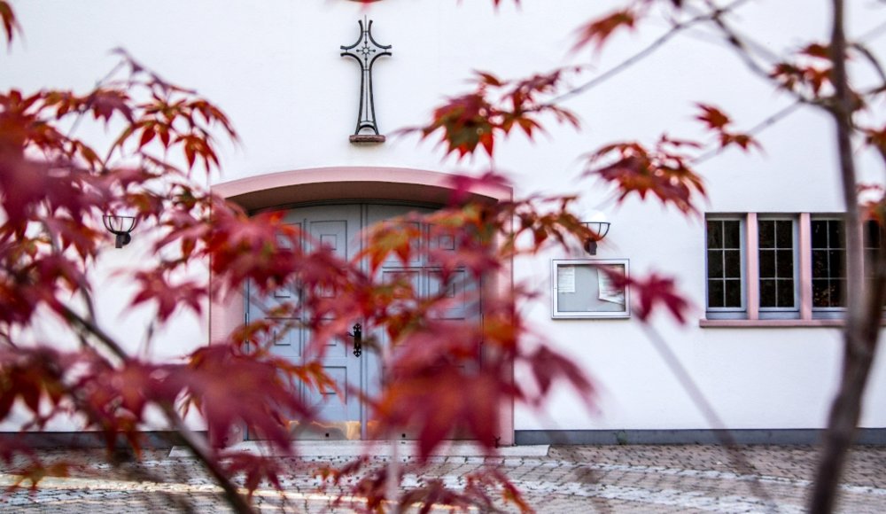 Symbolbild Alter Friedhof